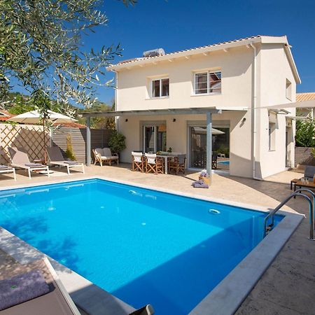Grappolo Lefkada Villas - Vilana Ideal For Families And Small Groups Apolpaina 외부 사진
